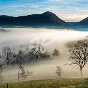 Fuchsecktal mit Nebel im Winter